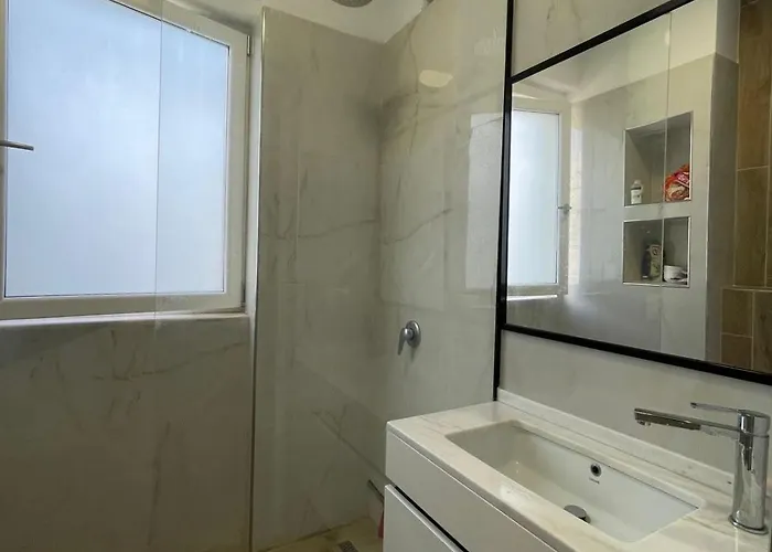 Appartement Shehapi *